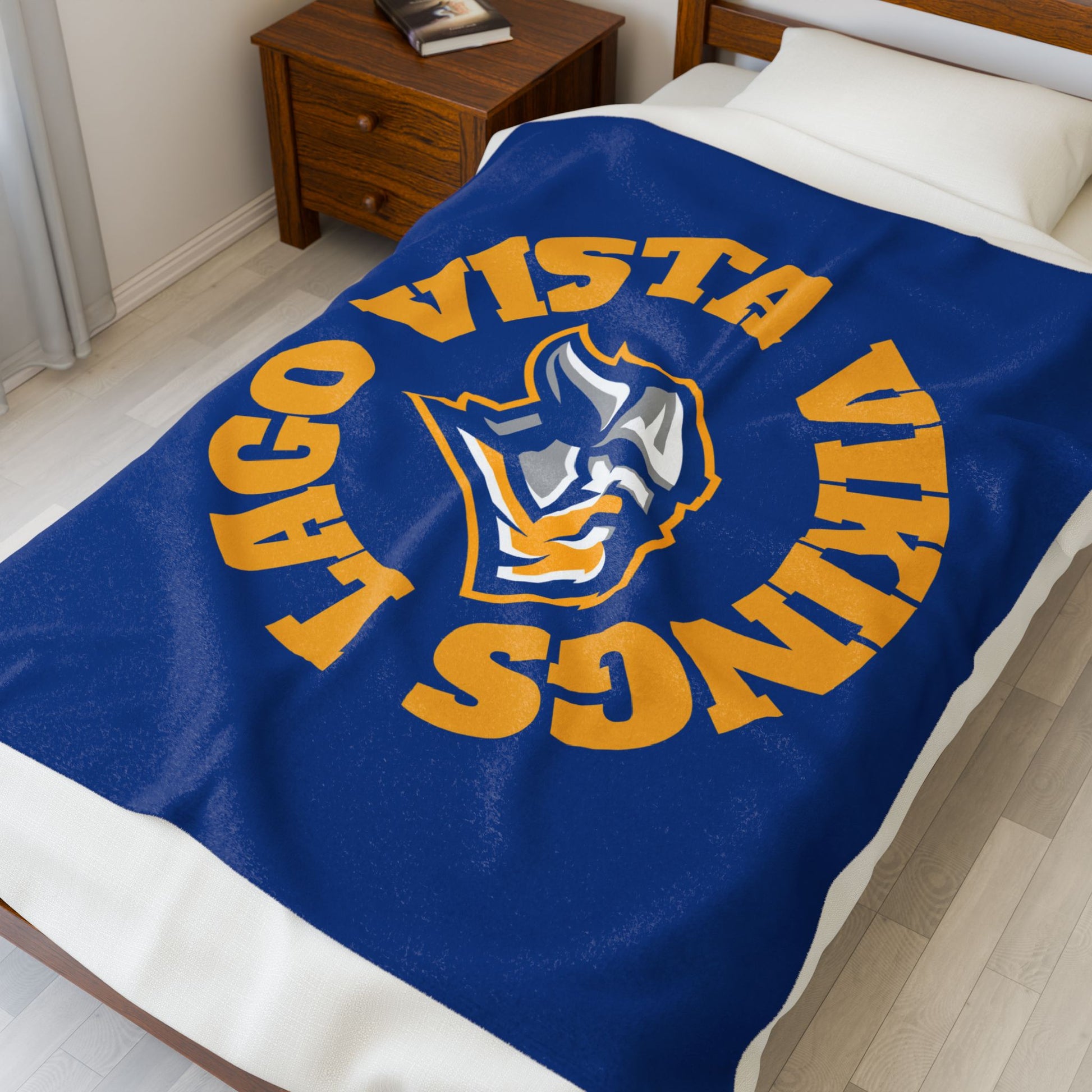 Lago Vista Vikings Plush Blanket